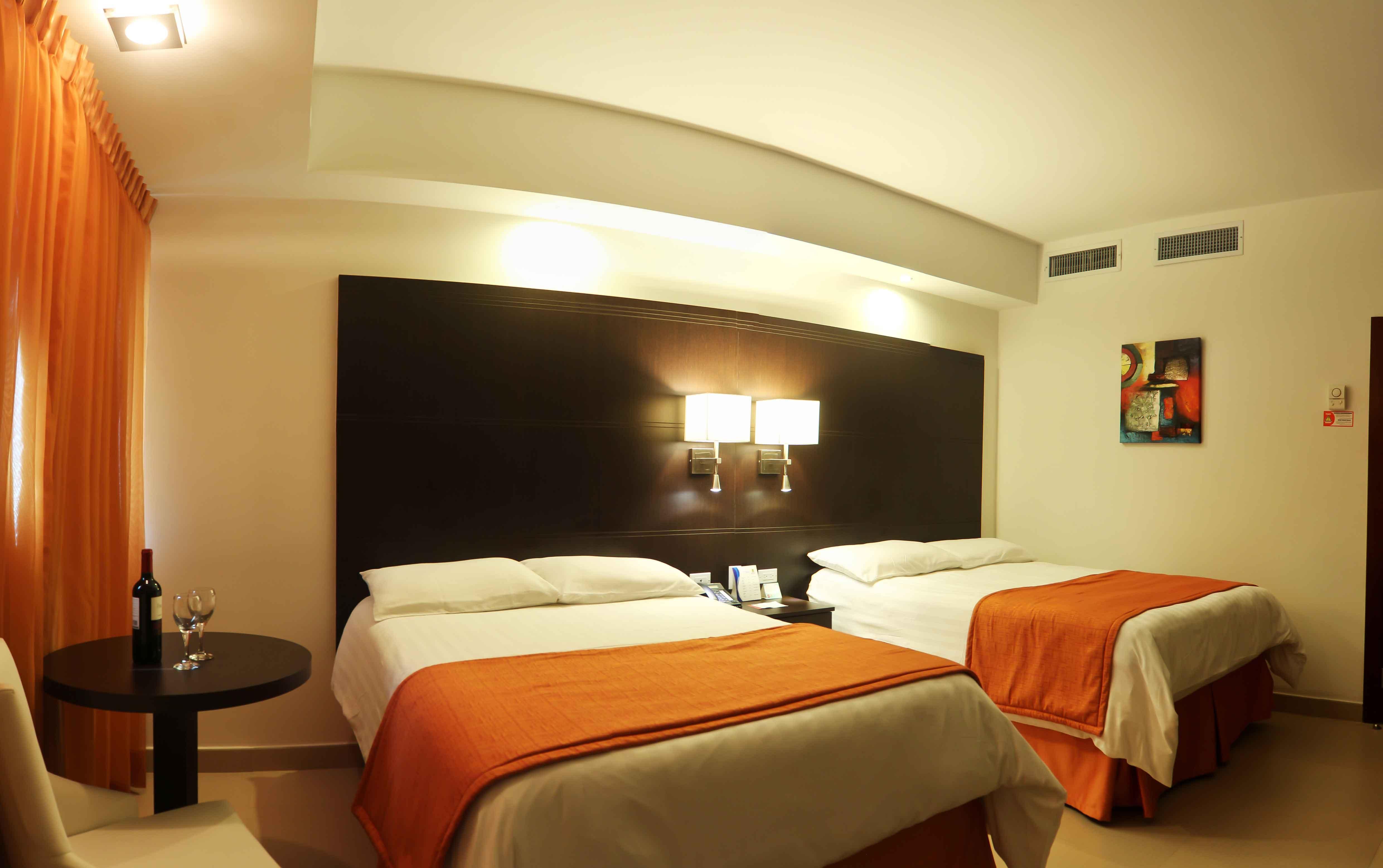 Hotel Faranda Express Soloy And Casino, A Member Of Radisson Individuals Panama City Ngoại thất bức ảnh