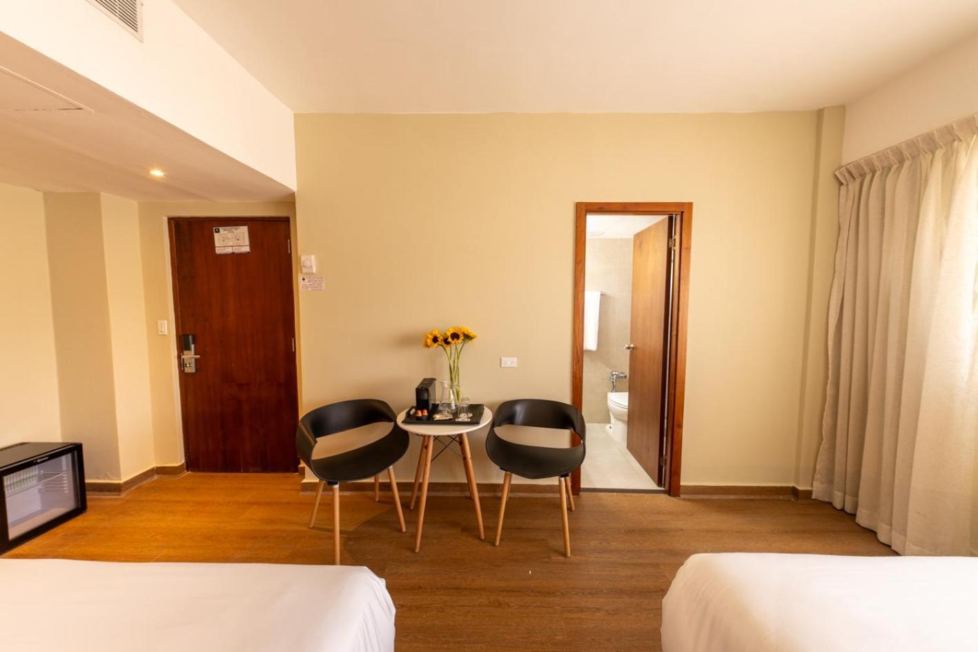 Hotel Faranda Express Soloy And Casino, A Member Of Radisson Individuals Panama City Ngoại thất bức ảnh