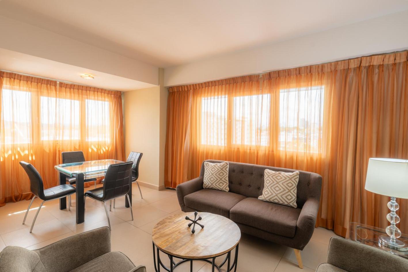 Hotel Faranda Express Soloy And Casino, A Member Of Radisson Individuals Panama City Ngoại thất bức ảnh