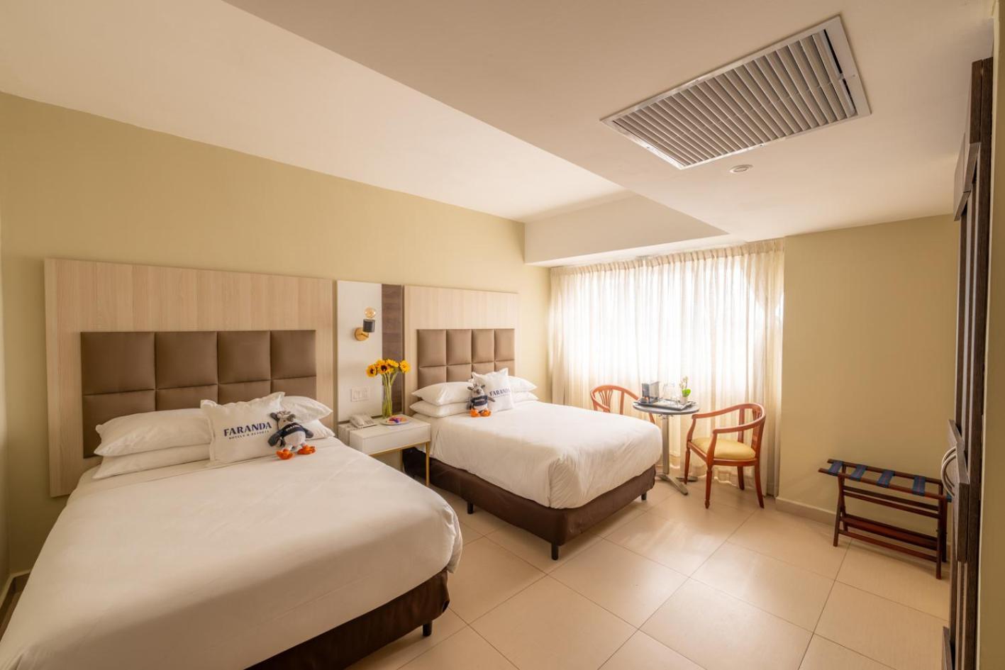 Hotel Faranda Express Soloy And Casino, A Member Of Radisson Individuals Panama City Ngoại thất bức ảnh