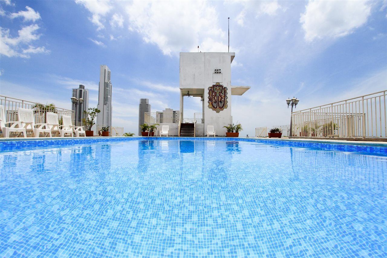 Hotel Faranda Express Soloy And Casino, A Member Of Radisson Individuals Panama City Ngoại thất bức ảnh